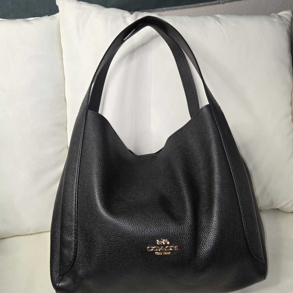 Coach Hadley Hobo Pebbled Leather Tote – Black w/ Eggplant Leather Interior